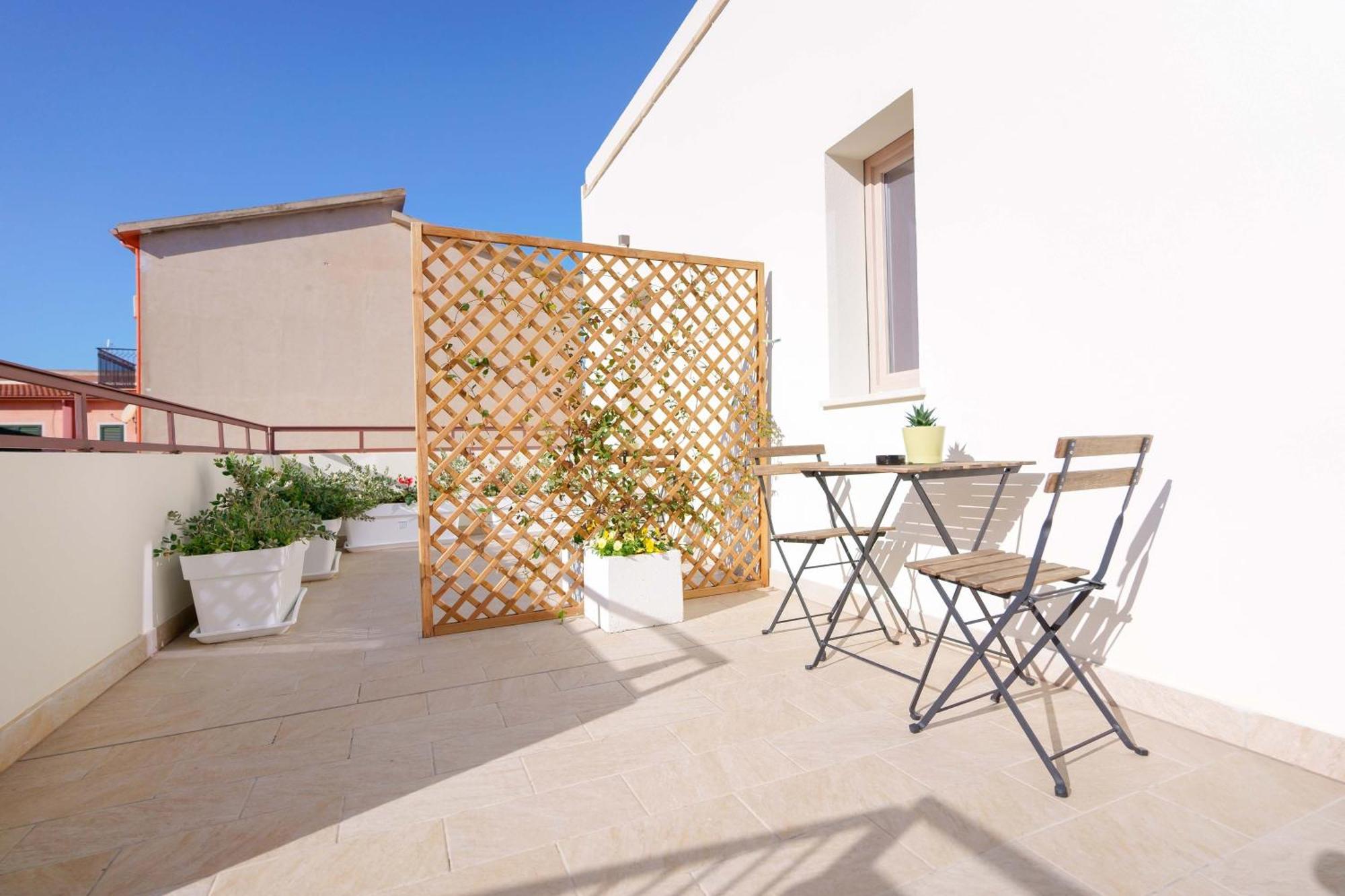 Guest House Deidda - Ts Rooms B&B San Sperate Buitenkant foto