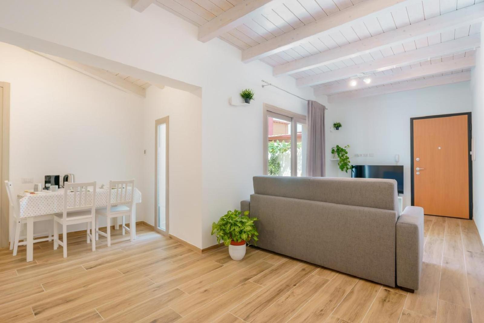 Guest House Deidda - Ts Rooms B&B San Sperate Buitenkant foto